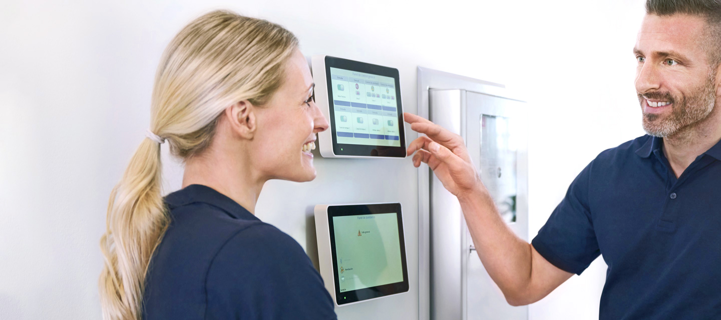 Hệ thống bảng hiển thị của Panasonic l&agrave; d&ograve;ng sản phẩm hiện đại, thiết kế chuy&ecirc;n biệt cho hệ thống b&aacute;o ch&aacute;y